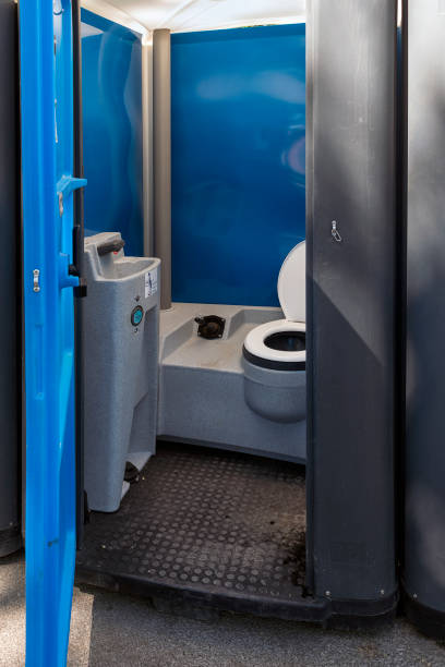 Best Portable toilet rental cost  in Saxapahaw, NC